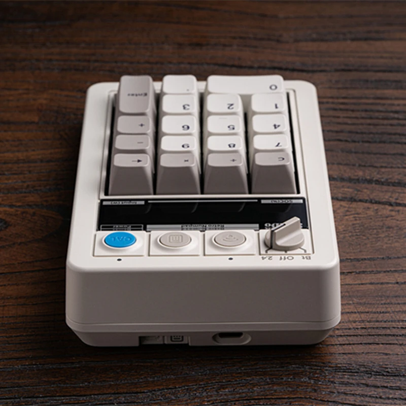 8BitDo Retro 18 Mechanical Num - Keyboard Numpad Separate recensie en prijs